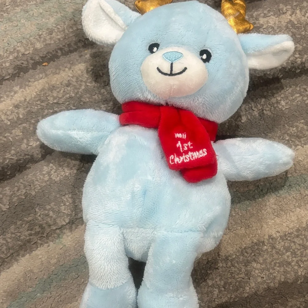 🟢10/$10 - Blue Reindeer Plush